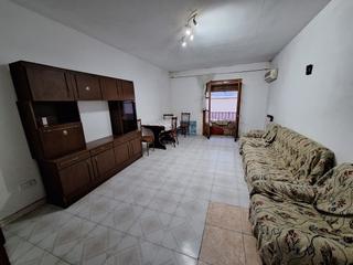 Flat  N/a. Piso de 123 metros en castell