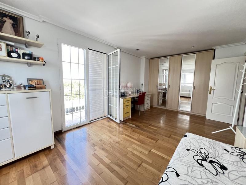 Foto 76145654-721c-4f7b-a888-f6ffb09bc02c. Xalet amb aparcament piscina a El Marenyet Cullera