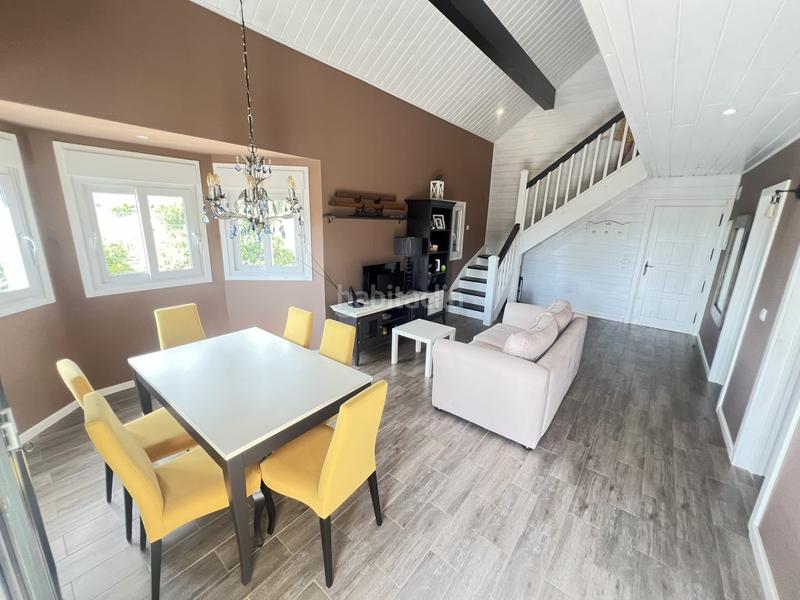 Foto ad6bbee6-1403-49ed-8114-5ba2952e7cc6. Xalet amb aparcament piscina a El Marenyet Cullera