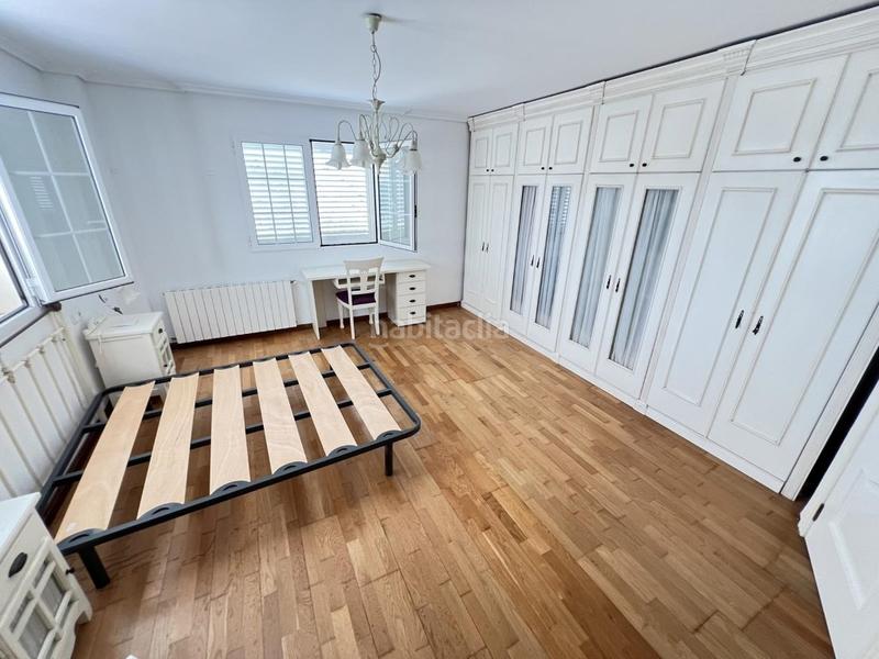 Foto ddf10416-89b8-496f-8176-3f5bcc876fa2. Xalet amb aparcament piscina a El Marenyet Cullera