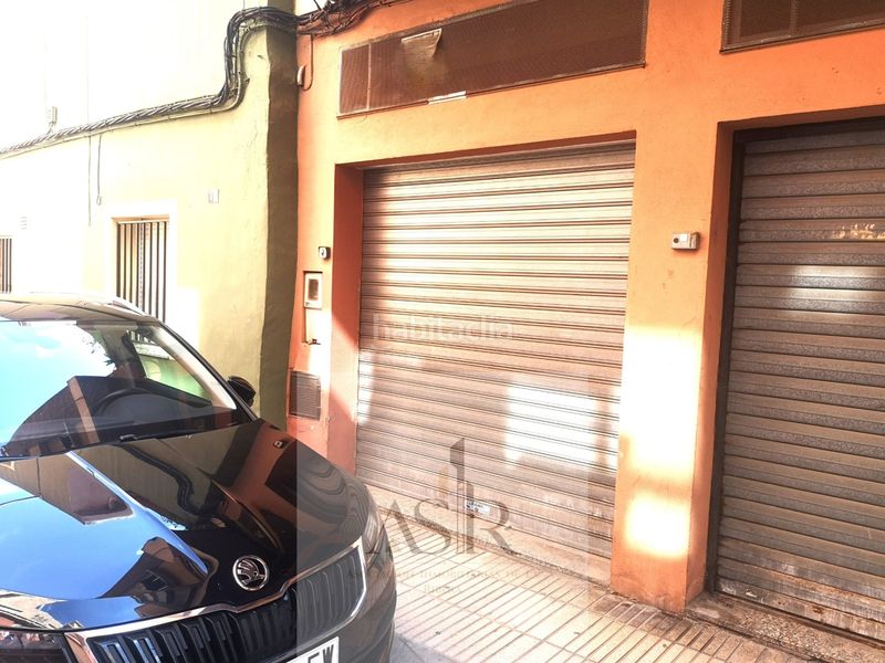 Foto 2b0cf4f0-cdf6-4f97-95b2-3de14eebd7b4. Aparcament cotxe a Caputxins Alzira