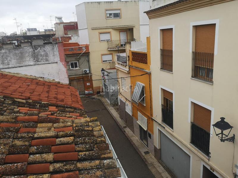 Foto 50f5d065-c87e-4eee-a5b2-b5928148453f. Casa adossada a dr. leopold serra 12 a Caputxins Alzira