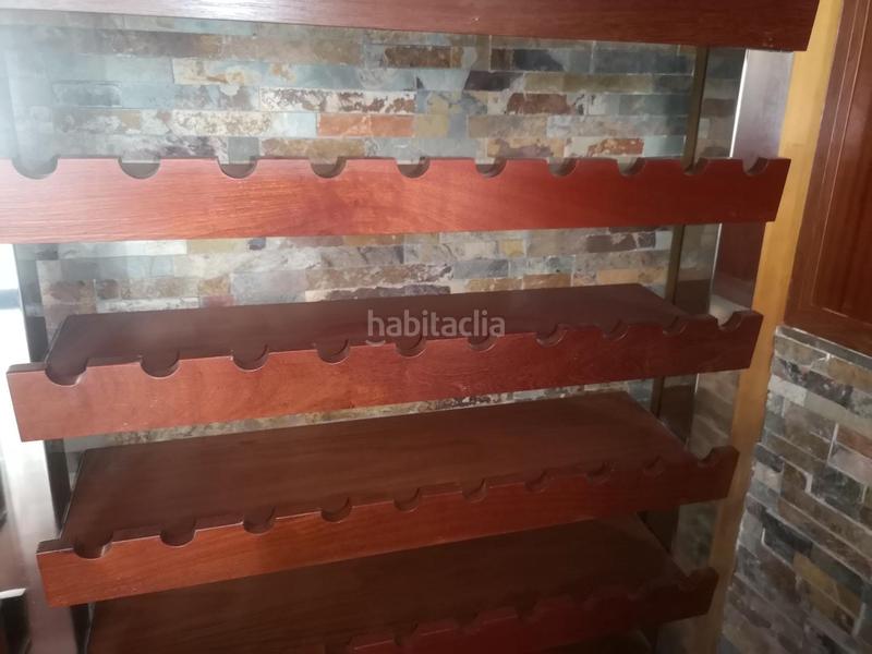 Foto 79929d2f-1b8b-46ad-87e0-60c1b2738098. Casa adossada a Sants Patrons Alzira