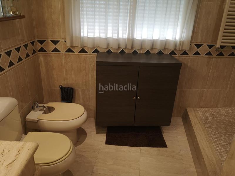 Foto fe2dc7de-7e92-46bf-b974-d9c7962fb293. Casa adossada a Sants Patrons Alzira