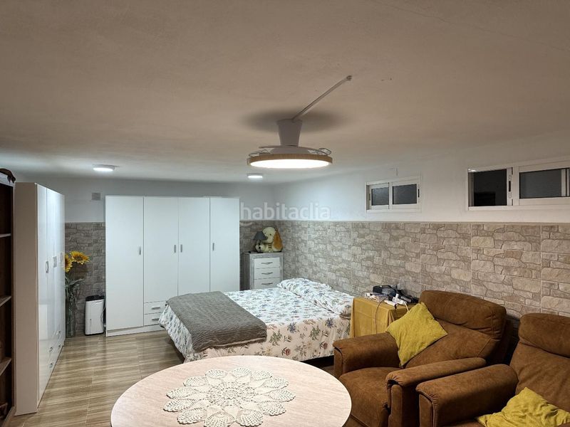 Foto 3cdd9e0c-a284-42f0-9377-fb2248b12f0f. Casa adossada amb piscina a Urbanitzacions i Pedanies Sud Alzira