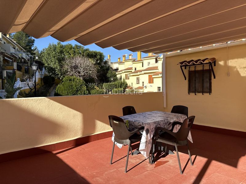 Foto ea536ef1-e959-42a2-b724-16d6f3871a73. Casa adossada amb piscina a Urbanitzacions i Pedanies Sud Alzira