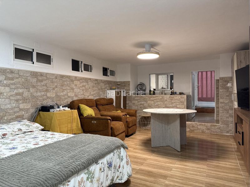 Foto f93e62d4-921a-4518-9350-fb6beb80085d. Casa adossada amb piscina a Urbanitzacions i Pedanies Sud Alzira