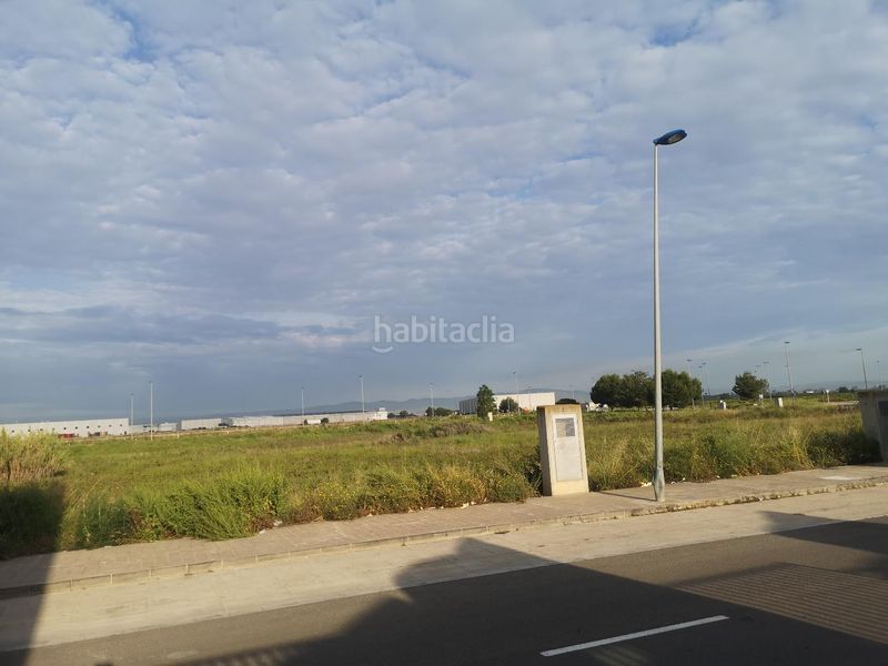 Foto aa69aee1-9863-454e-99b5-ebd211be9128. Area edificabile industriale in calle velluters 19 in Alzira