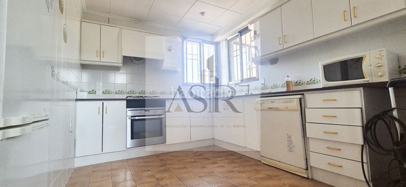 Foto e2b02a3c-274a-4fba-b832-66ac93578126. Casa amb piscina a Alginet