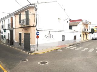 Maison jumelée  Juan de juanes 21. Gran casa chaflán en benimuslem