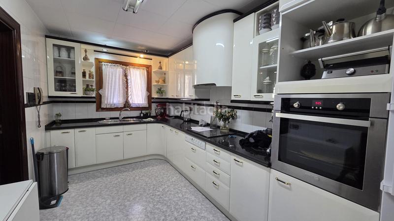 Foto 474aff6c-4fad-4bb0-a710-8ce6c24500b8. Chalet in ignasi bastús 30 in La Bordeta Lleida