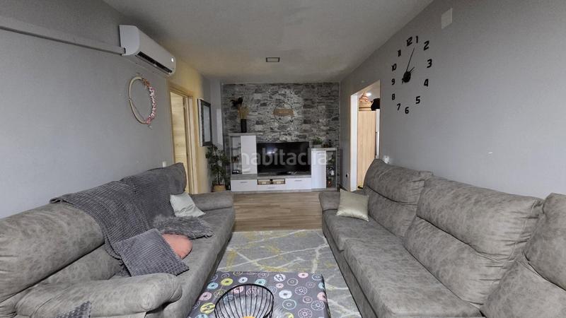 Foto b6a8fcef-7638-4be5-8f66-00bced0ab821. Chalet in ignasi bastús 30 in La Bordeta Lleida