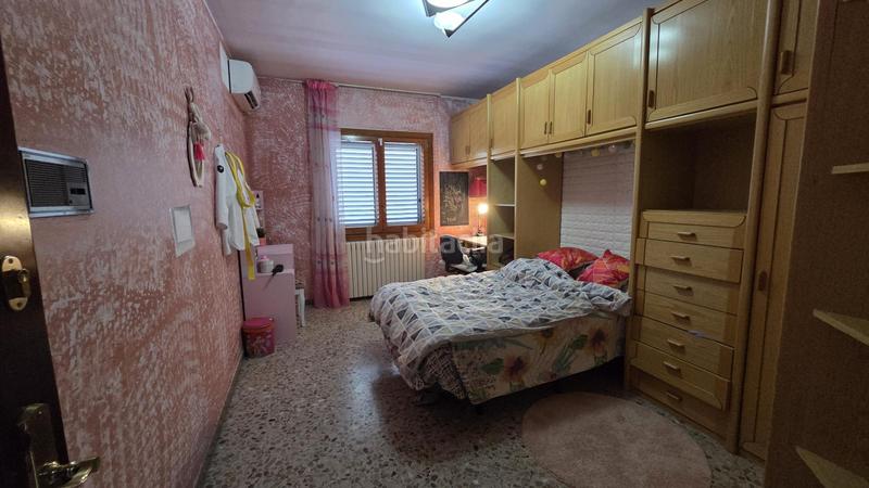 Foto ddf95c4e-1258-4a19-b740-48128a1f17e1. Chalet in ignasi bastús 30 in La Bordeta Lleida