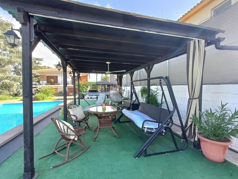 Foto 27d844e3-7c86-4b1d-842b-97515ee27203. Maison avec chauffage parking piscine dans Alcoletge