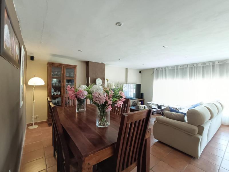 Foto ba1d8957-b38f-4b81-b2bb-e5263ce0141a. Maison avec chauffage parking piscine dans Alcoletge