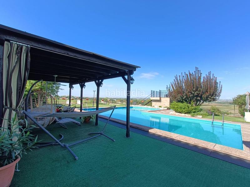 Foto f1146e7d-77b2-4078-a79e-61caba4e05ed. Maison avec chauffage parking piscine dans Alcoletge