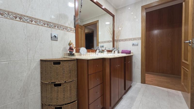 Foto 221e552a-05eb-4070-87c2-e32747ad61b7. Maison jumelée avec chauffage parking dans Secà de Sant Pere Lleida