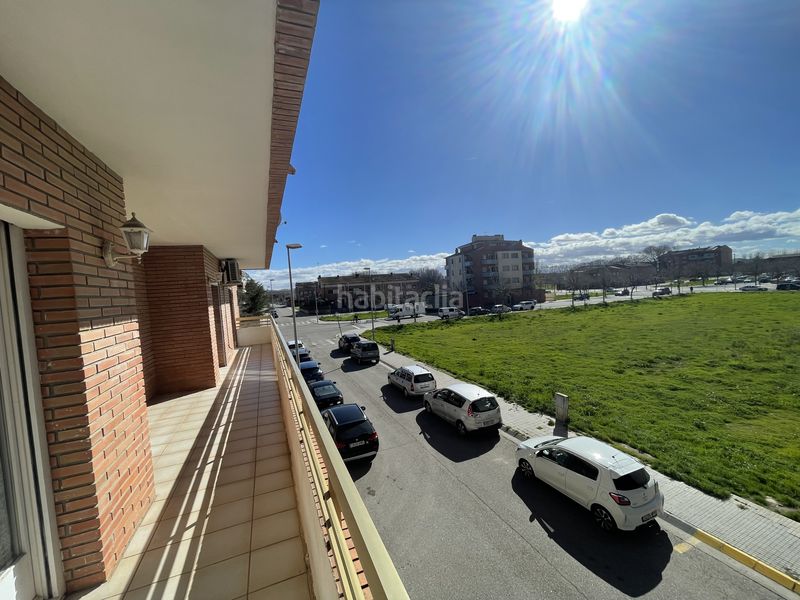 Foto ac159a76-d762-4d1a-a7e4-b0f1b9142533. Pis a de la pau 15 a Mollerussa