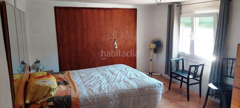 Foto ca108cd2-528b-4b0f-b470-a1e0a3df14f1. Casa adossada a Sant Martí de Riucorb