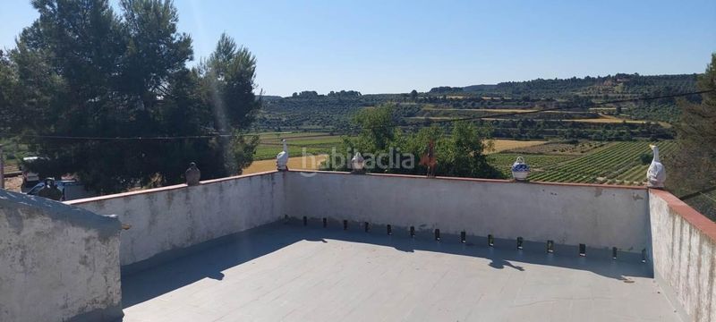 Foto e0bc822e-becd-4334-b91d-daf9ca25daaf. Casa adossada a Sant Martí de Riucorb