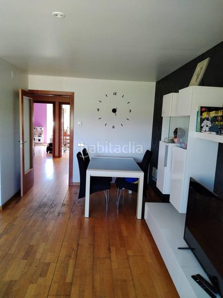 Foto e6661ddb-3f78-4da4-923f-2bea9b52cf21. Casa adossada amb calefacció aparcament a Mollerussa