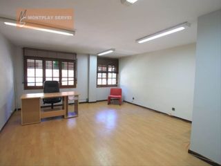 Miete Büro in Vielha e Mijaran. Local centrico para oficinas en alquiler en vielha
