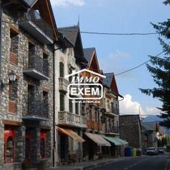 Terreno residenziale in Esterri d´Àneu. Suelo urbanizable con una parte de suelo rústico en esterri d'àn