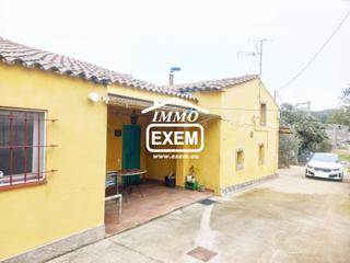 Masia a La Caparrella. En venta casa muy próxima a lleida
