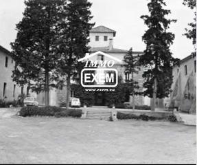 Masia a Sucs. A la venta masia del s.xviii a reformar