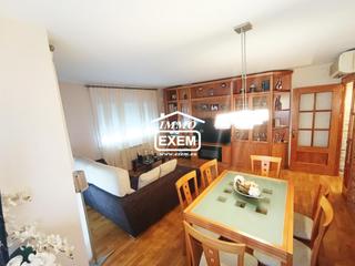 Appartement à La Bordeta. Excelente piso a la venta con trastero en el barrio de la bordet