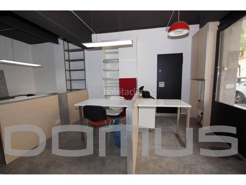 Foto 39eab31a-1d12-420c-b3e8-c4c896209cd1. Lloguer local comercial a tres de abril 49 a Vinyets-Molí Vell Sant Boi de Llobregat