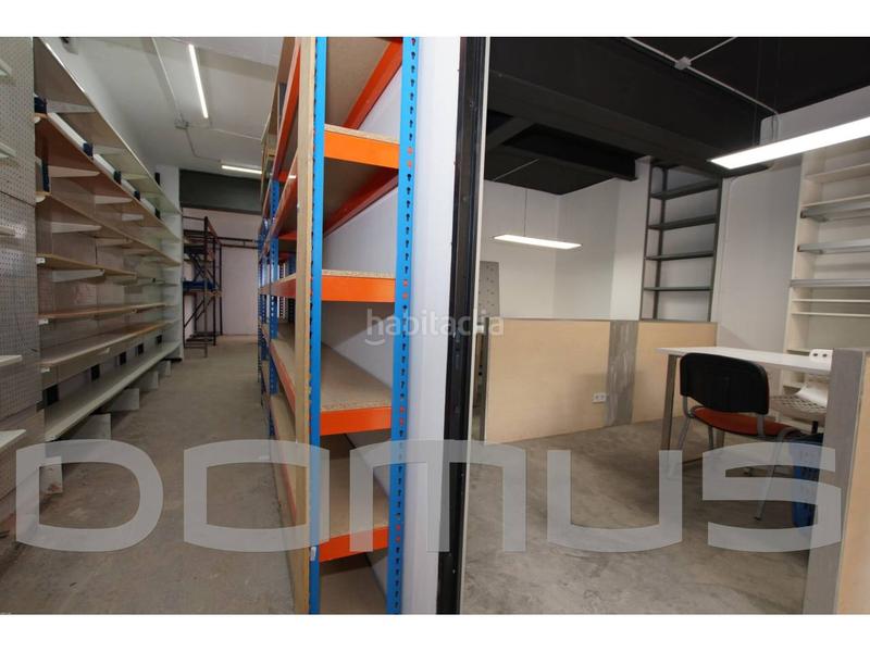 Foto 7cc310ad-b168-422f-a6ef-2d0a50e27b83. Location local commercial dans tres de abril 49 dans Sant Boi de Llobregat