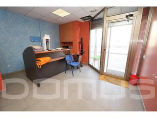 Local Comercial a Sant Vicenç dels Horts. Sant vicenç dels horts  el serral  local comercial en venta con