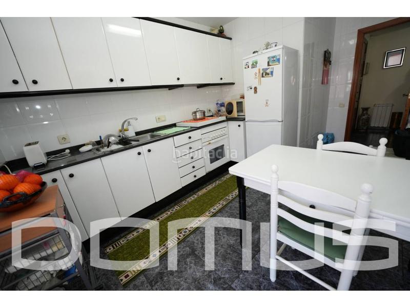 Foto da31a53d-6e63-48ee-a6aa-d58f2c086cc1. Pis amb calefacció a Casablanca Sant Boi de Llobregat