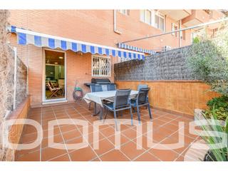 Maison jumelée à Marianao. Casa unifamiliar adosada con piscina