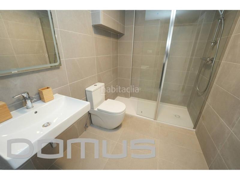 Foto 0dfa8249-f338-4b0e-adc8-7262d42f0b63. Location attique avec chauffage parking dans Bufalà Badalona