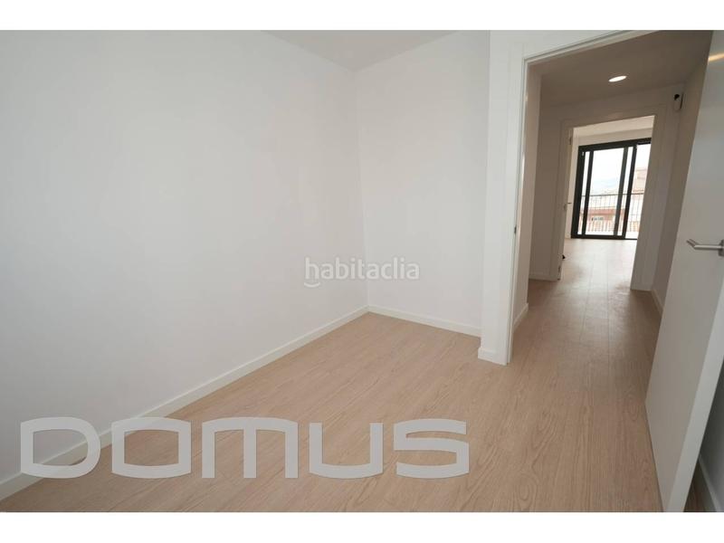 Foto 50fa2245-4fca-40da-b518-55926236c5a9. Rent penthouse with heating parking in Bufalà Badalona
