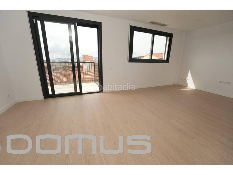 Foto ad4ff866-0bc0-49f6-a505-7798a2852182. Affitto attico con riscaldamento parcheggio in Bufalà Badalona