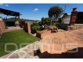 Casa en Sant Vicenç dels Horts. Sant vicenç dels horts  sant antoni  casa reformada a 4 vientos