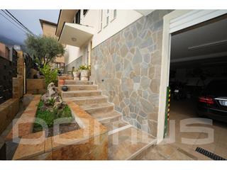 Maison à Monistrol de Montserrat. Venta de casa a 4 vientos en monistrol de montserrat en parcela