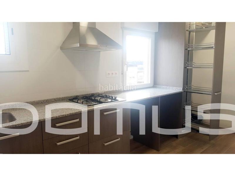 Foto dab8b198-5f10-41f7-a2f0-b0480a65bb09. Miete etagenwohnung in Vinyets-Molí Vell Sant Boi de Llobregat