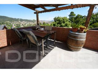 Haus in Sant Vicenç dels Horts. Sant vicenç dels horts  sant antoni  casa reformada a 4 vientos