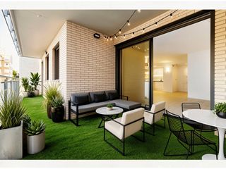 Pis a Calle juan de toledo 17. Magnífico piso de 117 m con terraza de 15 m2 ,se encuentra en el