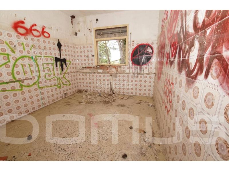 Foto 515216c9-f880-4fd1-8157-eeda0650c220. Masia amb aparcament a Piera