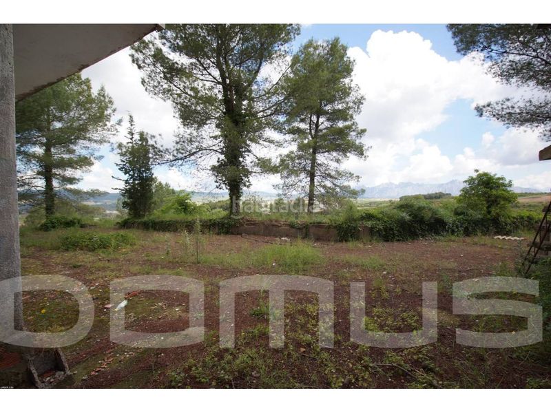 Foto 6bd11381-c91a-4acf-bce1-9d8f52fb71ca. Masia amb aparcament a Piera