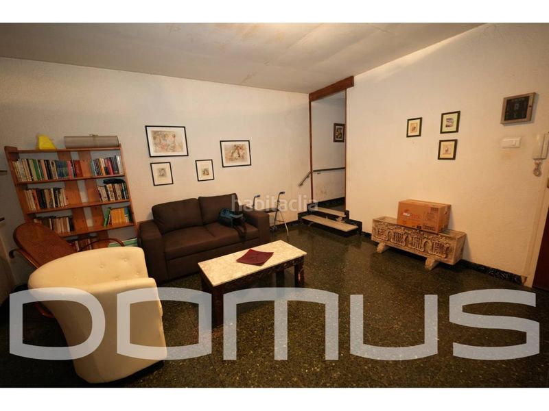 Foto c1d82a22-e6a6-495b-8601-15b74370f352. Haus mit heizung parking in Centre Sant Boi de Llobregat