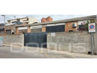 Rent Industrial building in Sant Vicenç dels Horts. Nave comercial en alquiler en sant vicenç dels horts