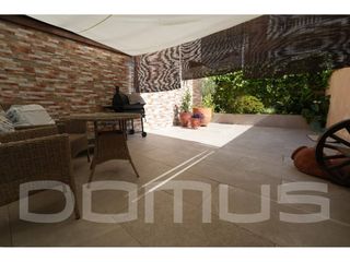 Casa adossada a Sant Vicenç dels Horts. Venta de casa adosada en sant vicenç dels horts  vila vella, con