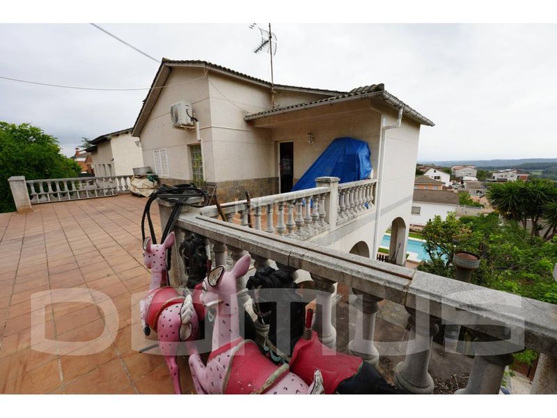 Foto 69e219ca-3fa0-4105-abfc-f1420050364d. Casa amb calefacció piscina a Piera