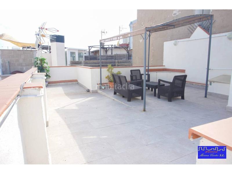 Foto 181a10f2-5790-4e67-8d50-6ace6a390354. Ático reformado y con terraza en Els Molins - Pins Vens Sitges